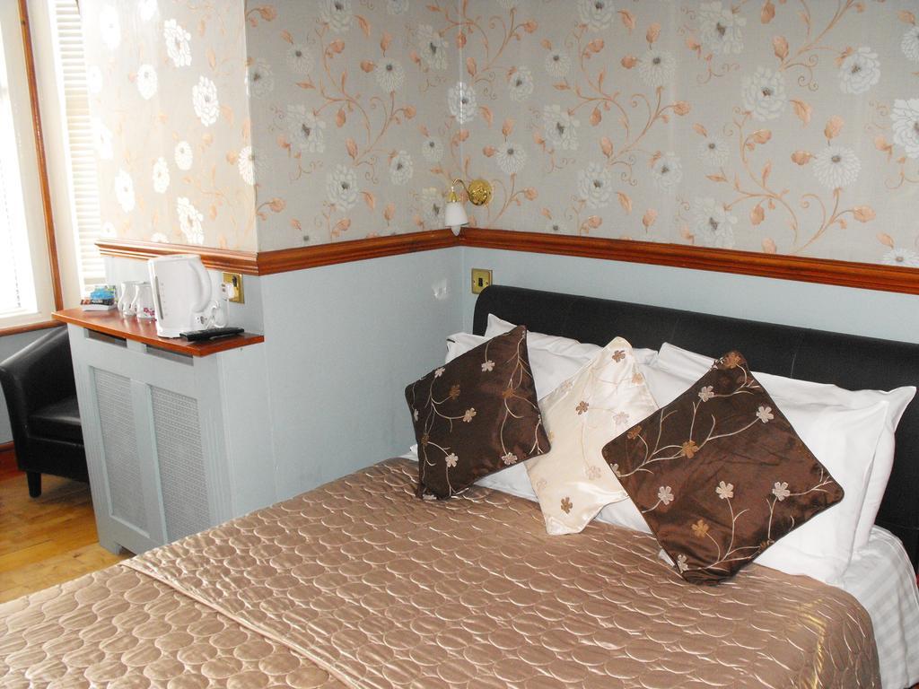 The Cresta Guest House Blackpool Zimmer foto